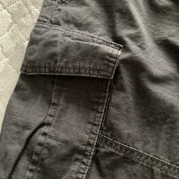 Men’s Cargo Shorts - Picture 4 of 11